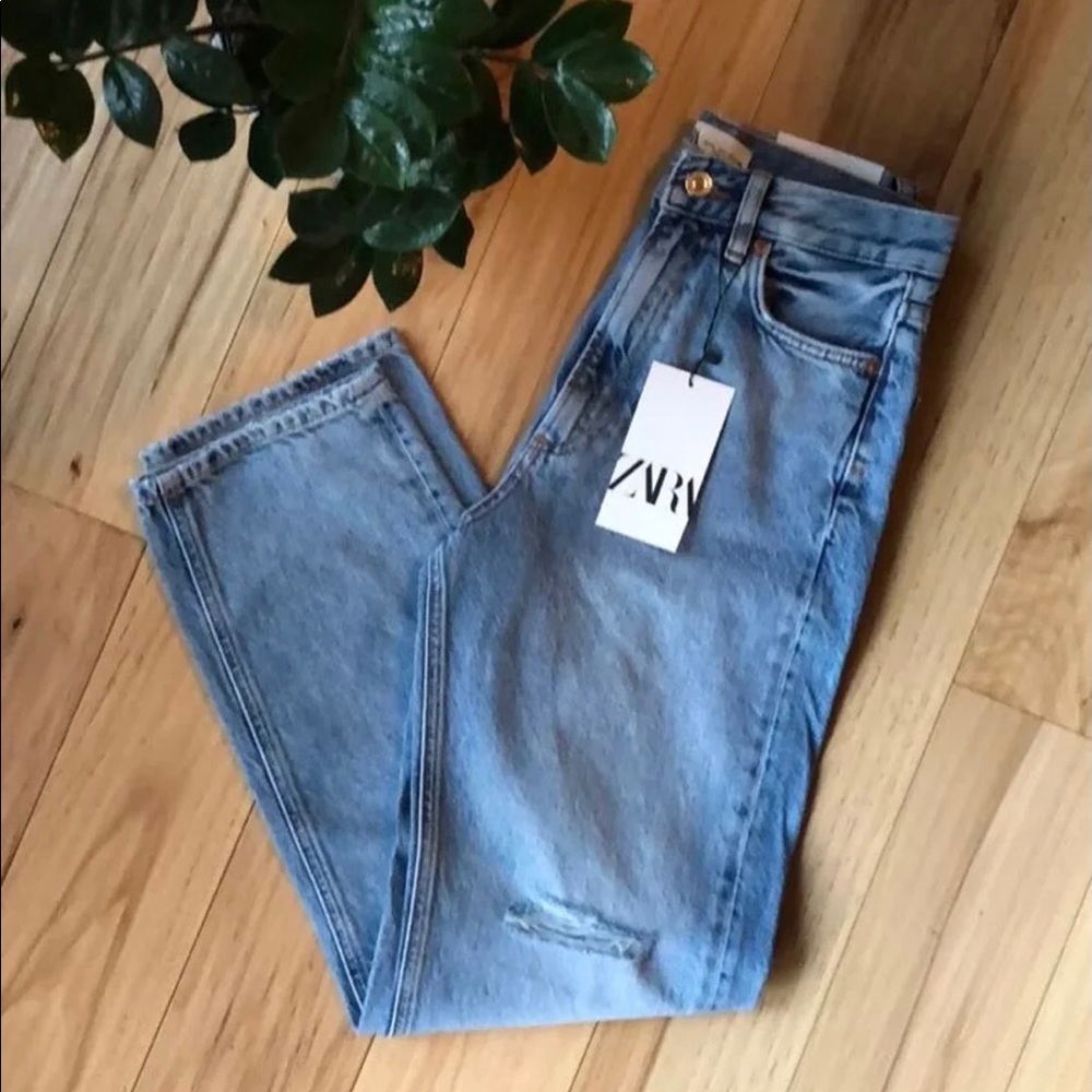 Zara Premium Relaxed Mom Jeans Size 2